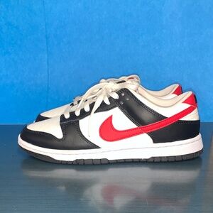 Nike Dunk Low Retro Size 7.5